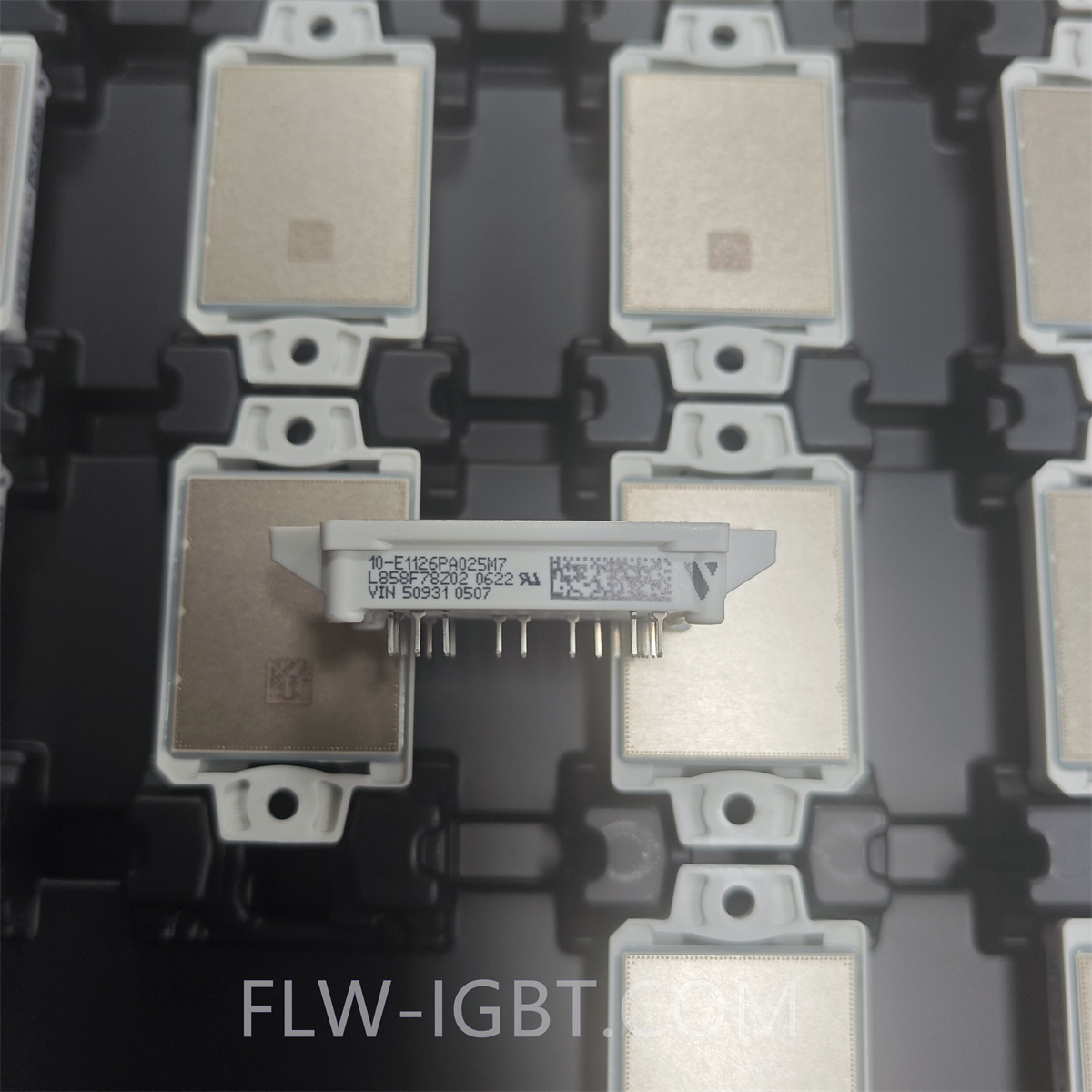 10-EZ126PA025M7-L858F78T 10-E1126PA025M7-L858F78Z Vincotech 威科 IGBT 模块 1200V25A 10-E1126PA025M7 现货4K