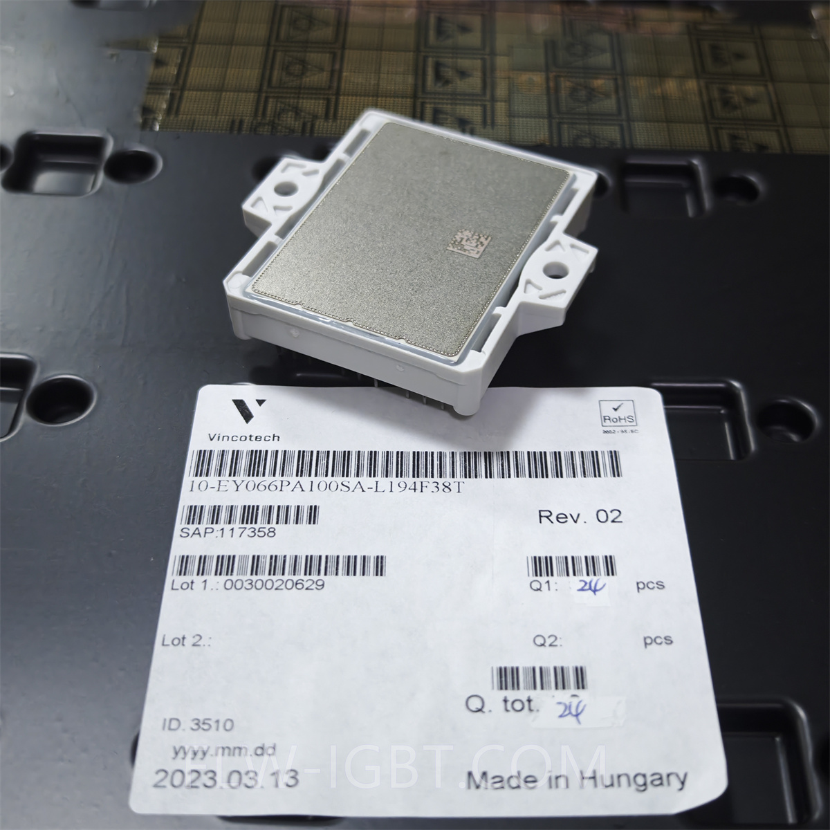 10-EY066PA100SA-L194F38T Vincotech 威科 IGBT 模块 600V100A 10-EY066PA100SA L194F38T02
